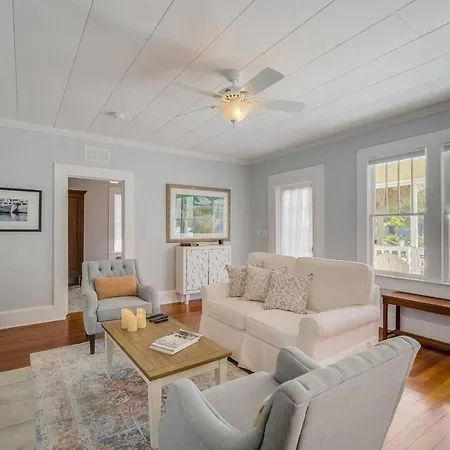 Sunshine Bungalow